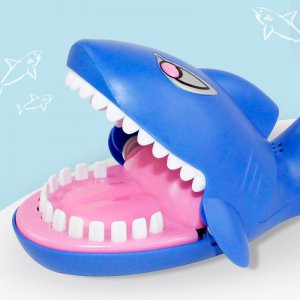 玩具大号咬手鲨鱼玩具成人整人搞怪整蛊创意儿童亲子玩具咬手3-6-9岁男孩玩具发泄